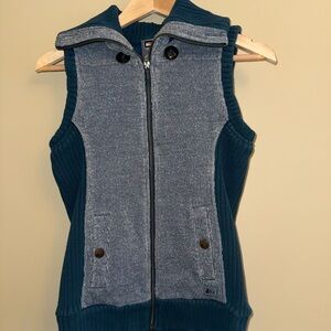 Rei Sweater Knit Aesthetic Vest Size XS Outerwear Full Zip Teal Hiking Warm